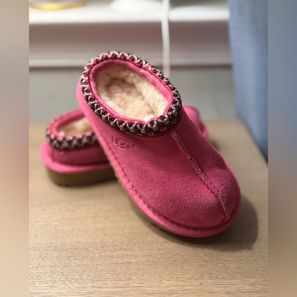 UGG Pink Tasman II Slippers Sz 8 toddler